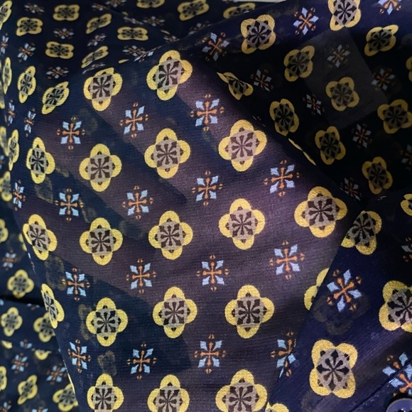 Cabi Mosaic V Neck Long Sleeve Sheer lightweight Blouse - Picture 8 of 9